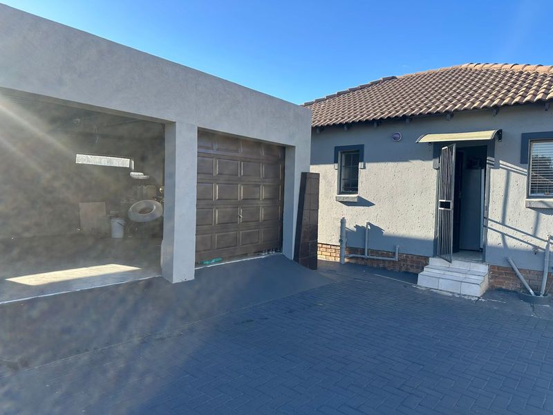 House For Sale in Ben Fleur - Photo 1