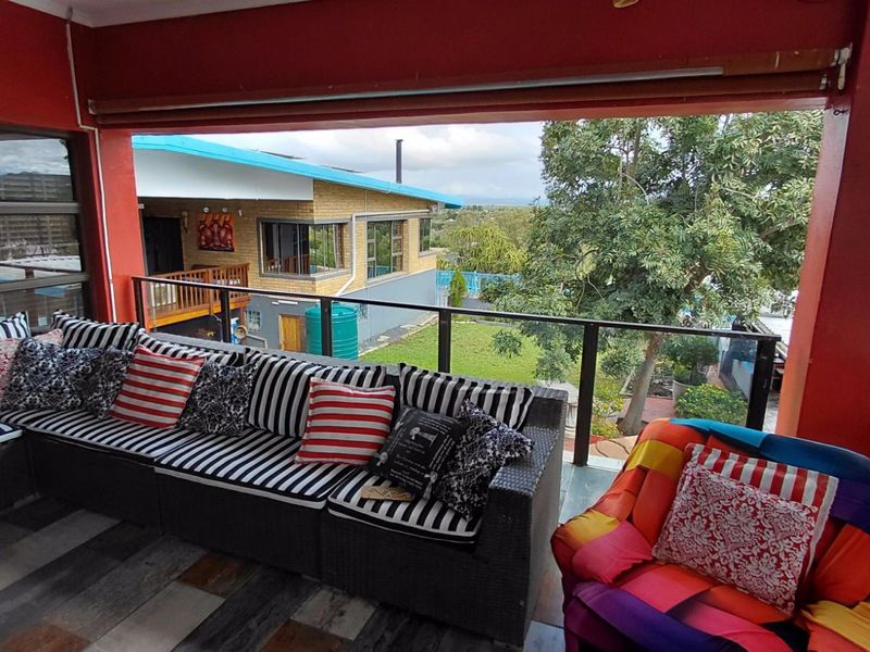 House For Sale in Oudtshoorn South - Photo 8