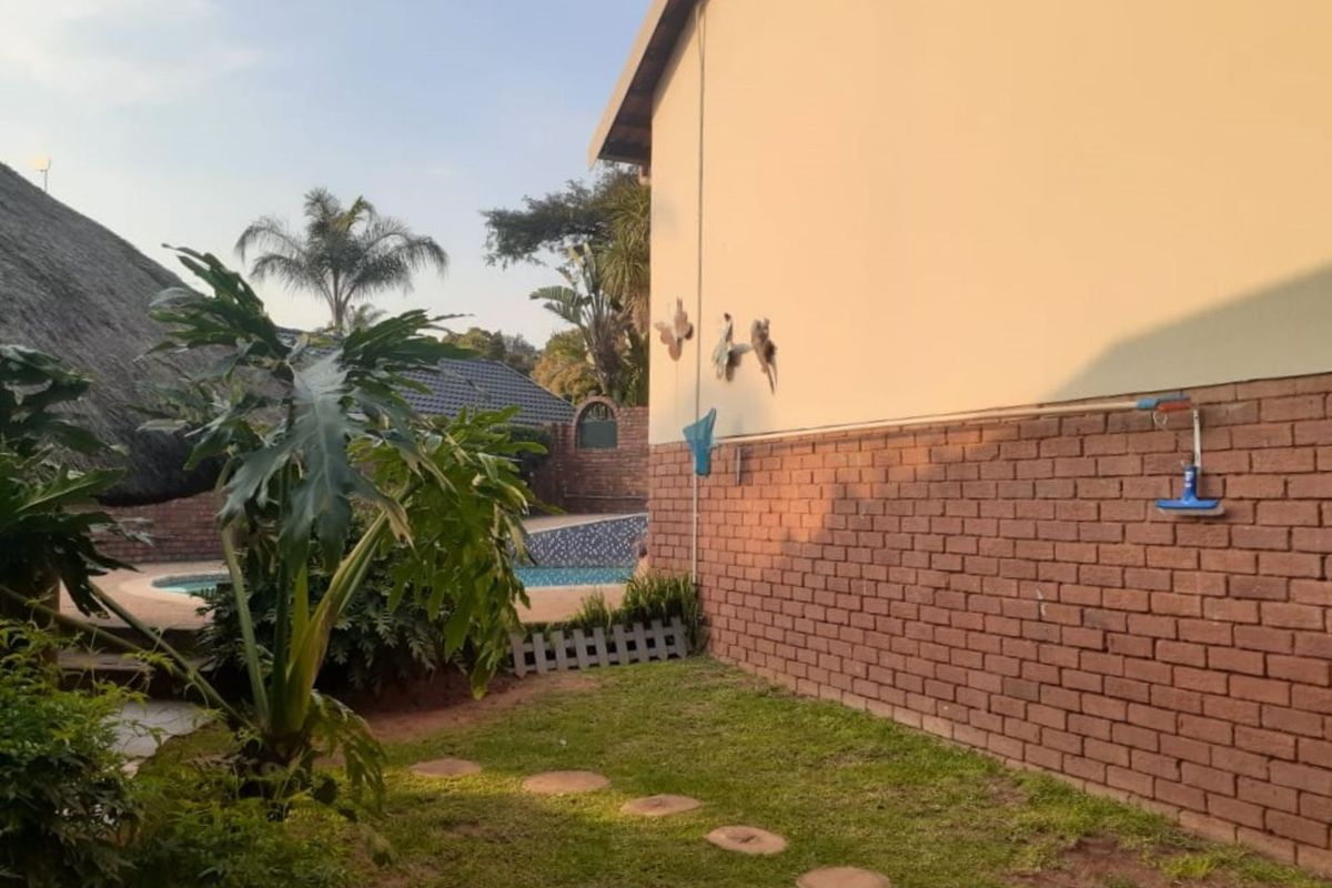House For Sale in Pierre Van Ryneveld - Photo 5