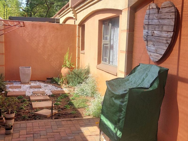 Townhouse For Sale in Polokwane Central - Photo 8