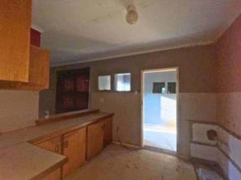 House For Sale in Flora Park - Photo 2