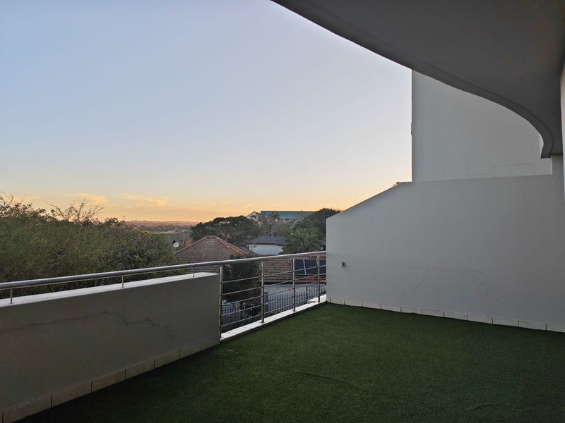 Apartment For Sale in St Georges Park - Photo 2