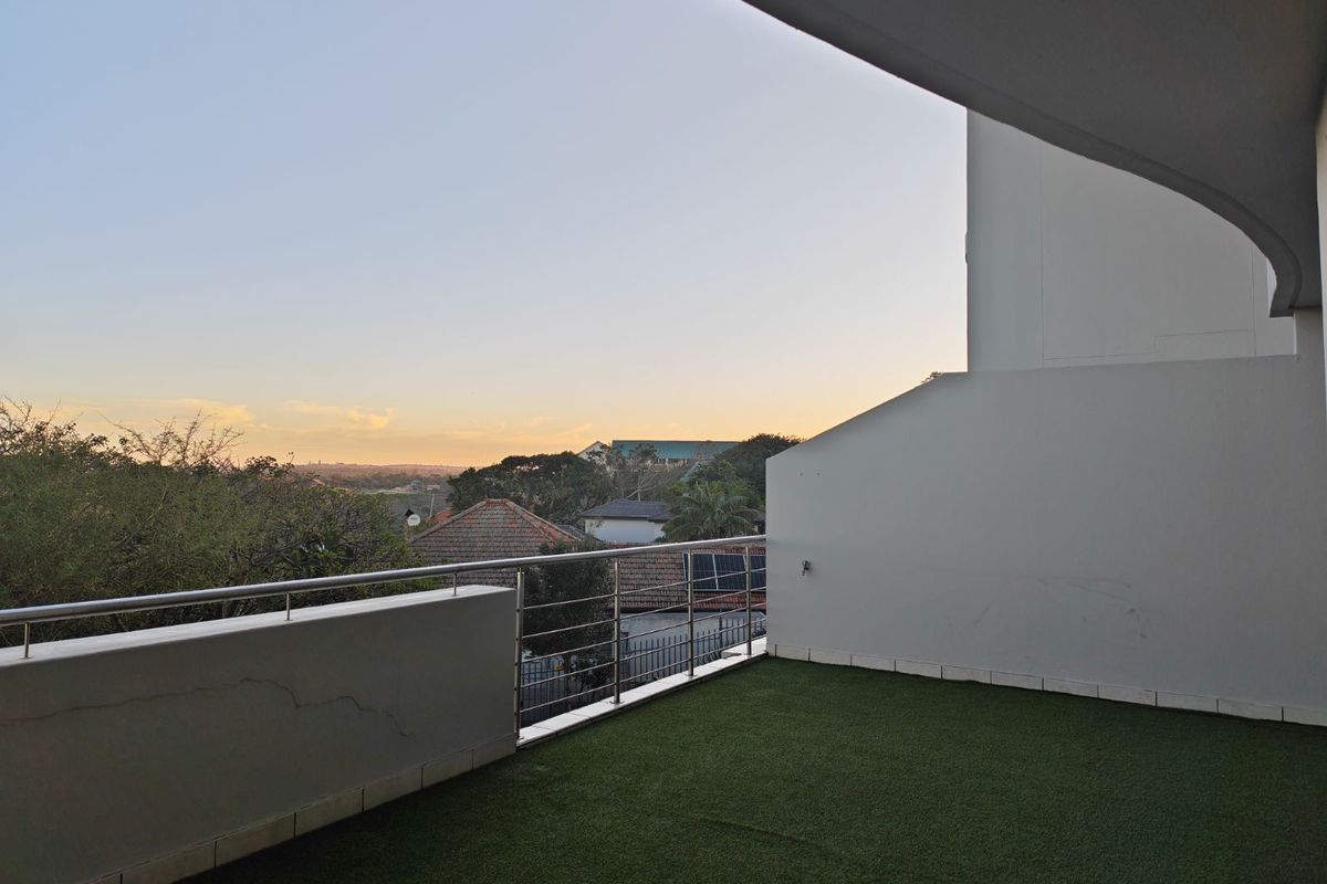 Apartment For Sale in St Georges Park - Photo 2