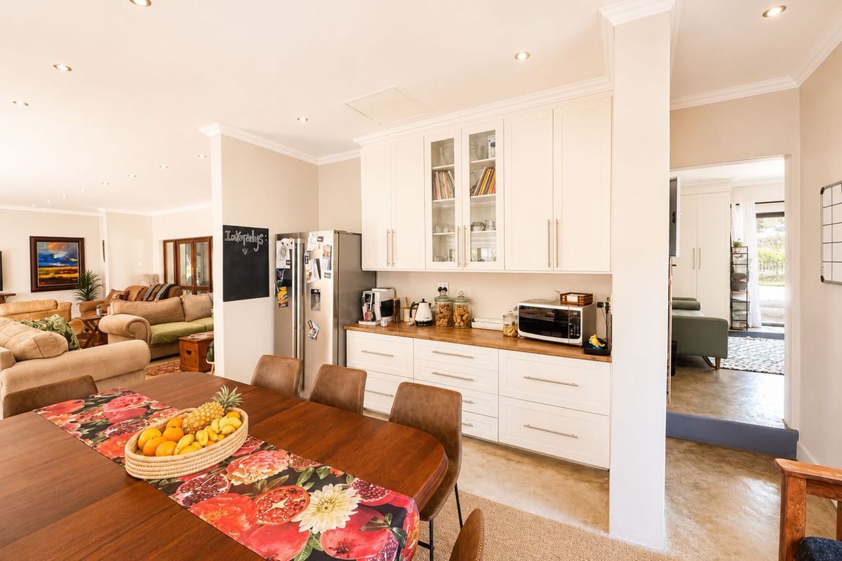 House For Sale in Leeuwfontein Estate - Photo 2