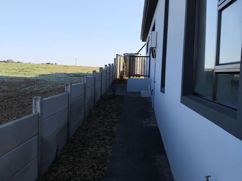 House For Sale in Stilbaai Wes - Photo 4