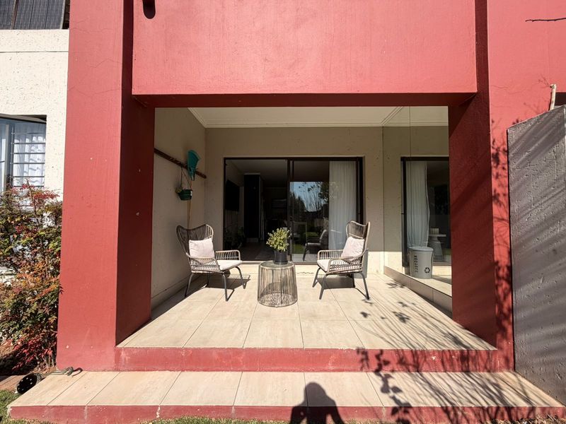 House For Sale in Lonehill - Photo 1