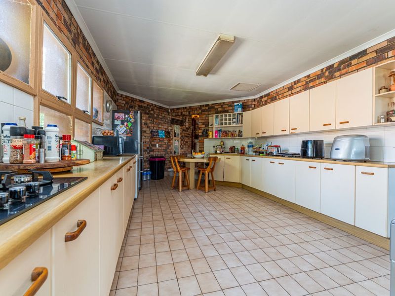 House For Sale in Northcliff - Photo 10
