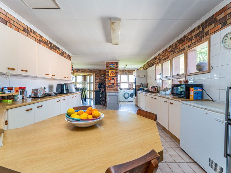 House For Sale in Northcliff - Photo 8