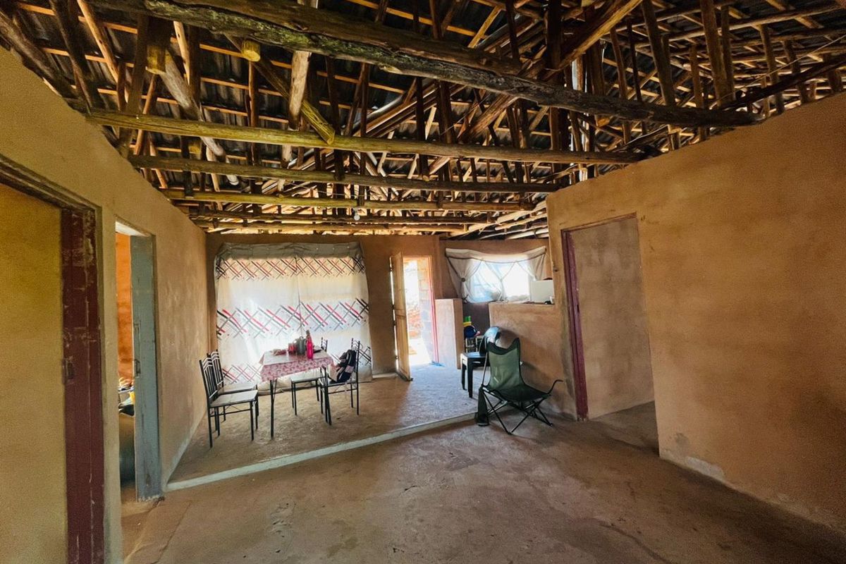 House For Sale in Burgersfort Central - Photo 4