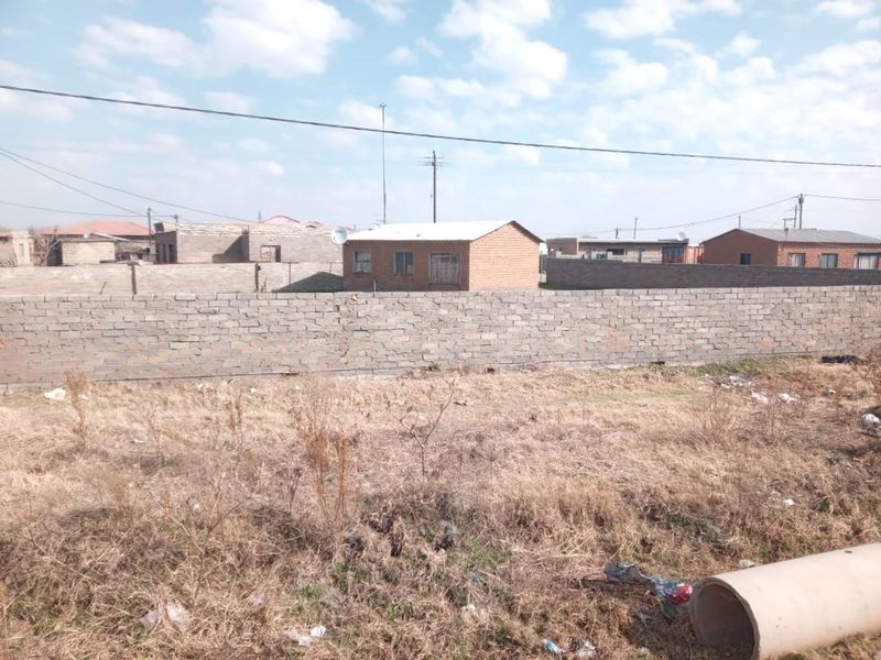 House For Sale in Zamdela - Photo 4