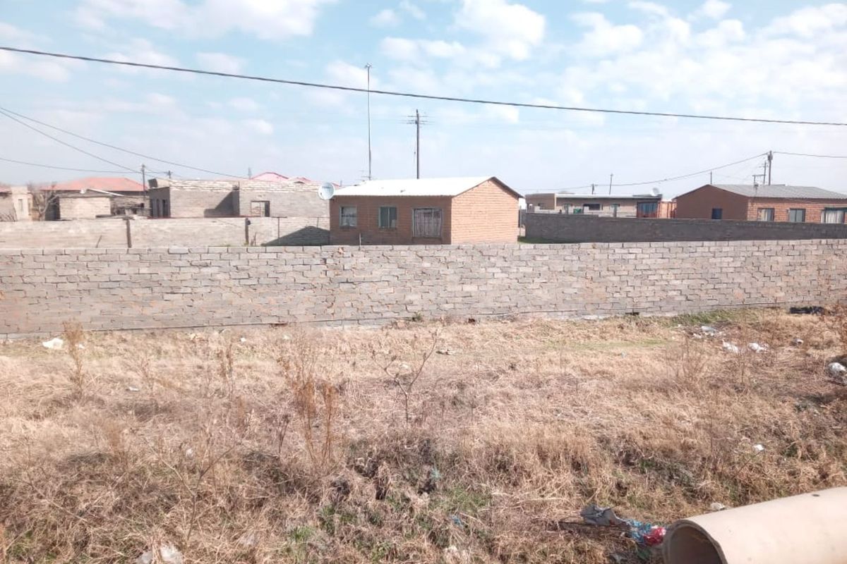 House For Sale in Zamdela - Photo 4
