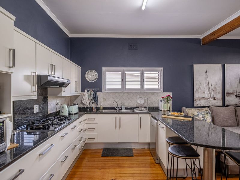 House For Sale in Walmer - Photo 9
