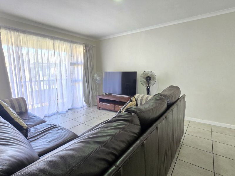Apartment For Sale in Fairview Golf Estate - Photo 4