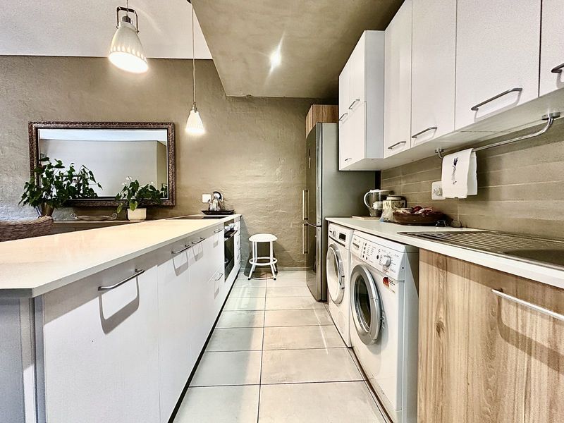 Apartment For Sale in Lynnwood - Photo 3