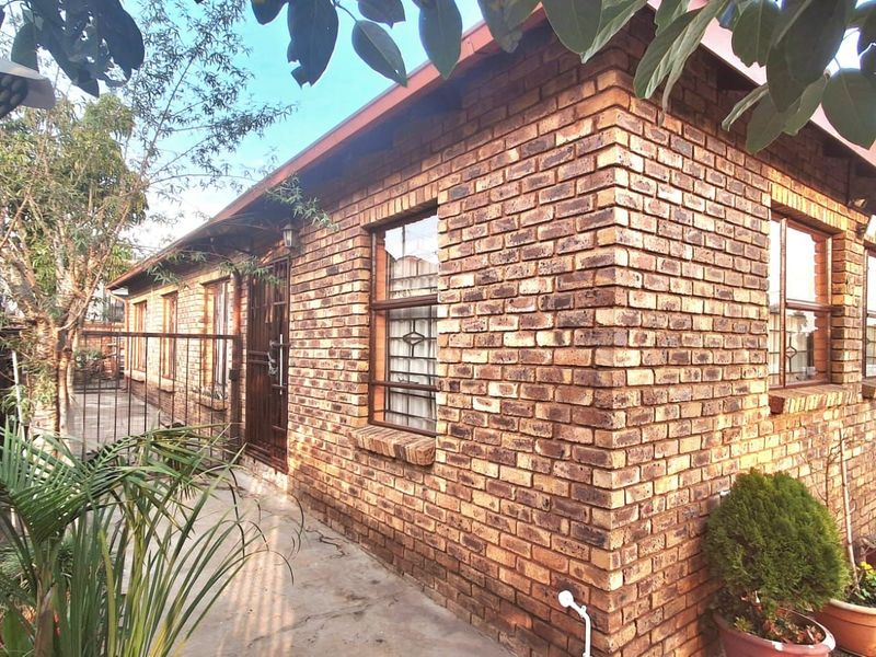 House For Sale in Philip Nel Park - Photo 7