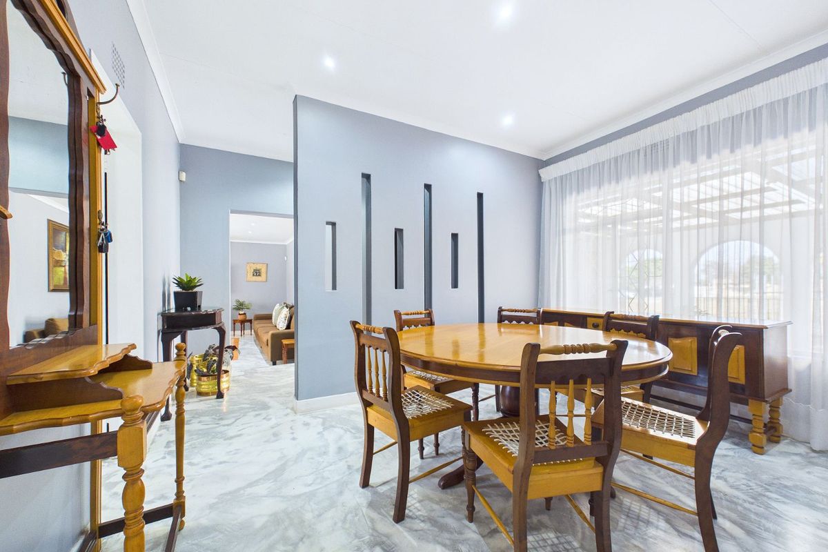 House For Sale in Discovery - Photo 4