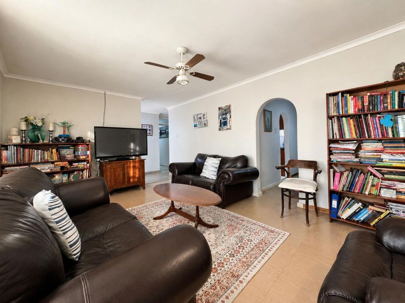 House For Sale in Secunda Central - Photo 5