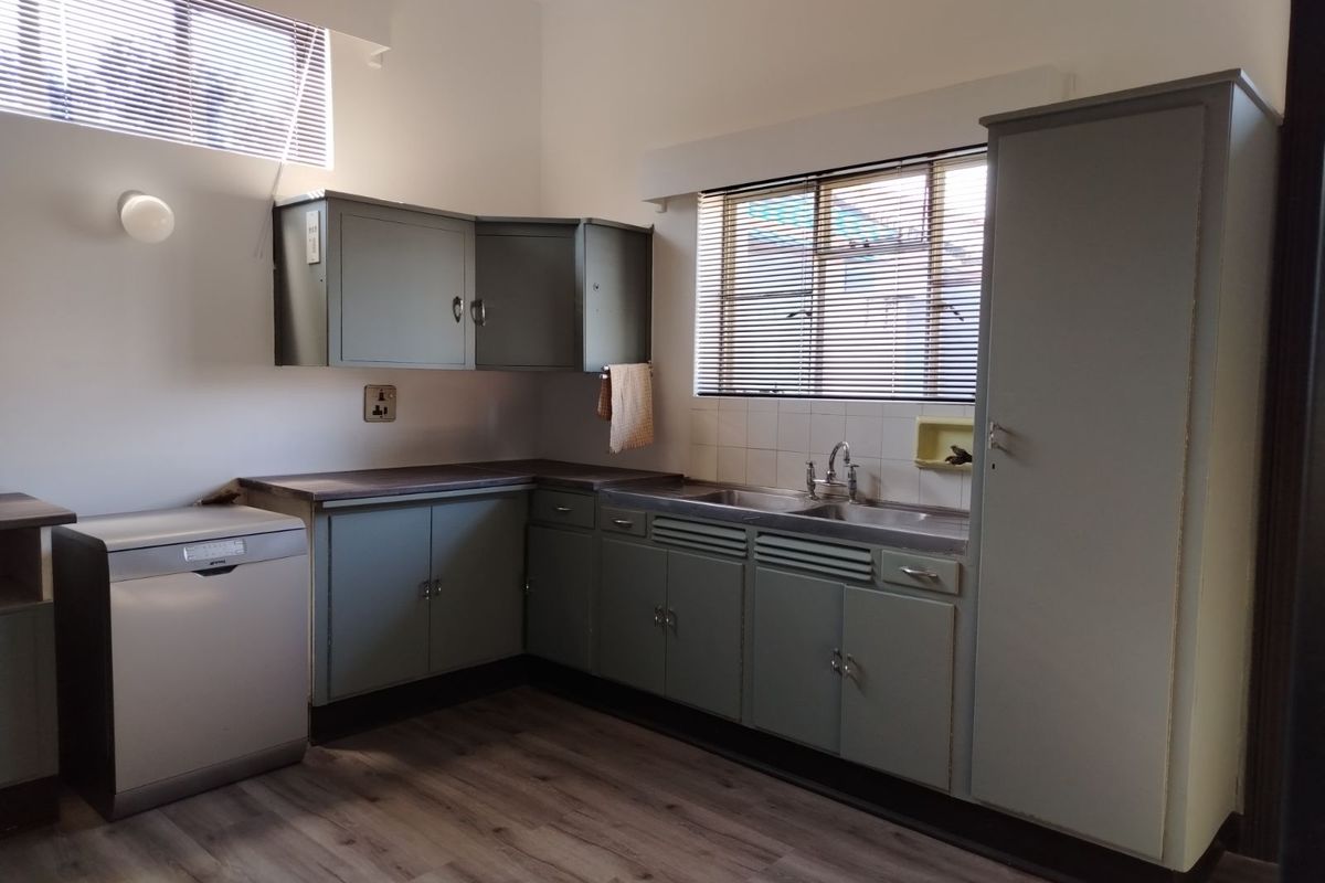 House For Sale in Graaff-Reinet Central - Photo 5