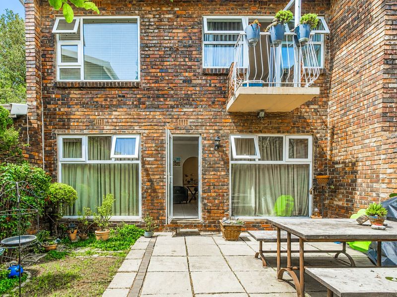 Townhouse For Sale in Randpark Ridge - Photo 3