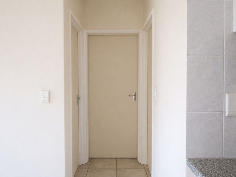 Apartment For Sale in Belgravia - Photo 6
