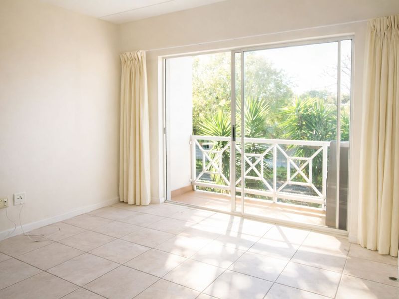 Apartment For Sale in Belgravia - Photo 2