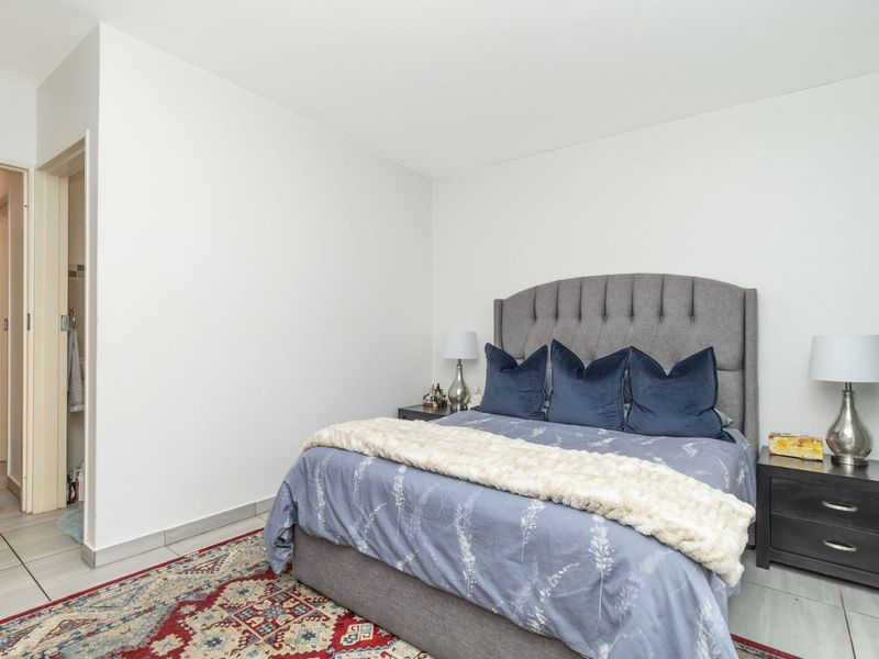 Apartment For Sale in Honeydew - Photo 10