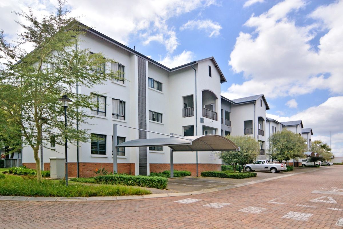 Apartment For Sale in Broadacres - Photo 4