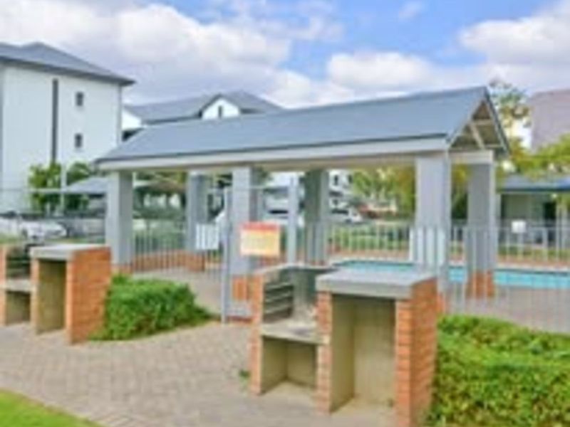Apartment For Sale in Broadacres - Photo 2