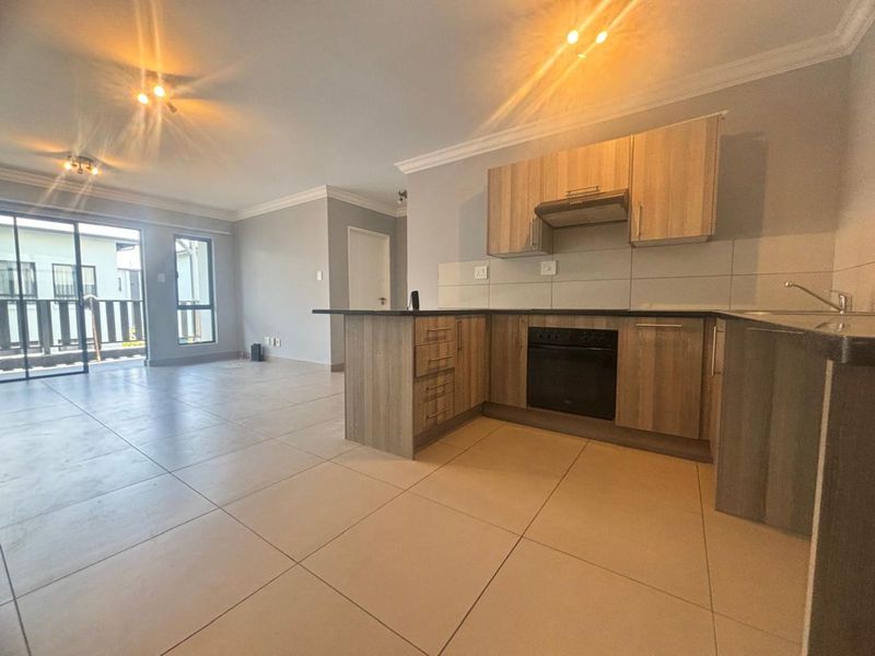 Apartment For Sale in Broadacres - Photo 5
