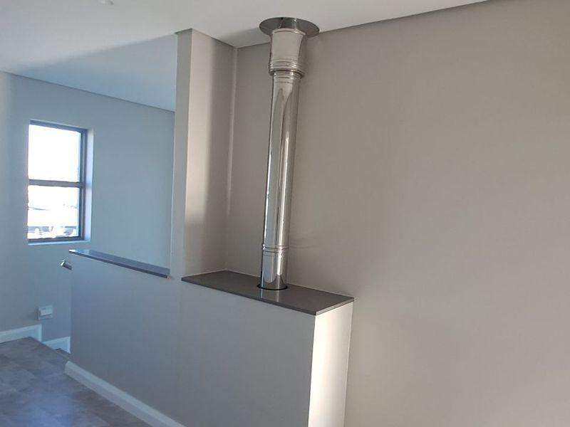 House For Sale in Blue Mountain Village - Photo 10