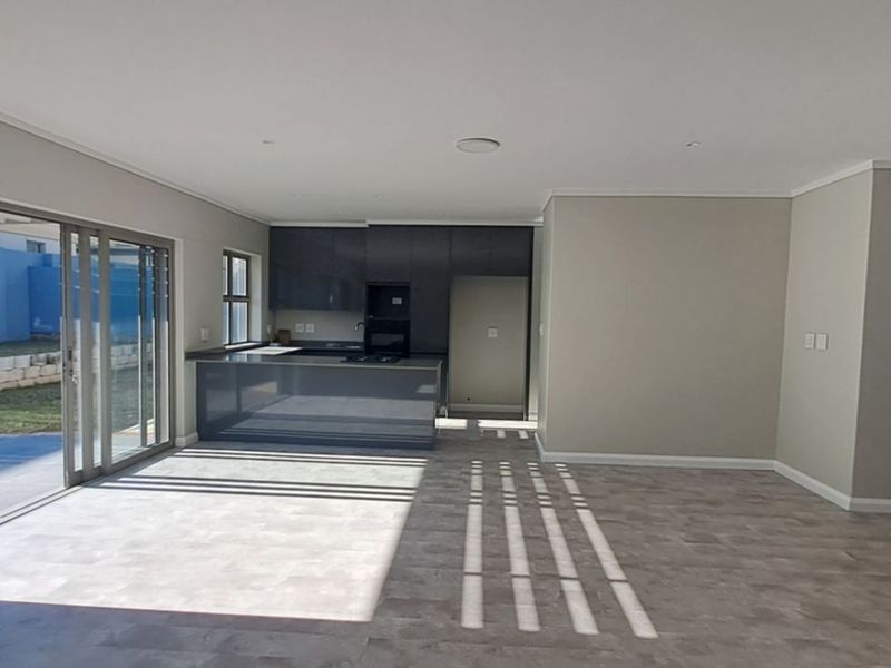 House For Sale in Blue Mountain Village - Photo 4