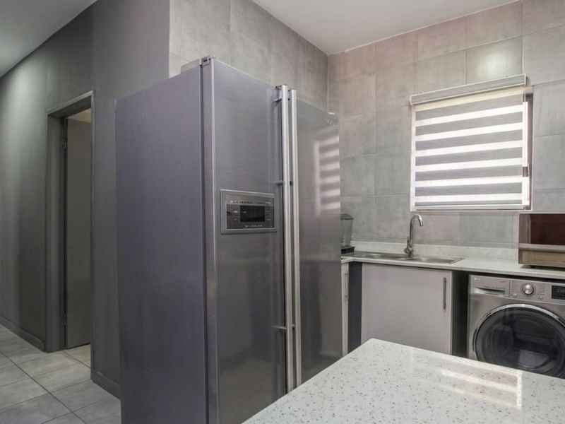 Apartment For Sale in Witpoortjie - Photo 3