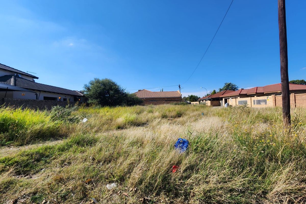 Vacant Land Residential For Sale in Hadison Park - Photo 4