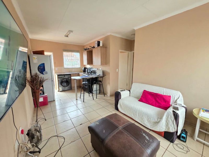House For Sale in The Orchards - Photo 10