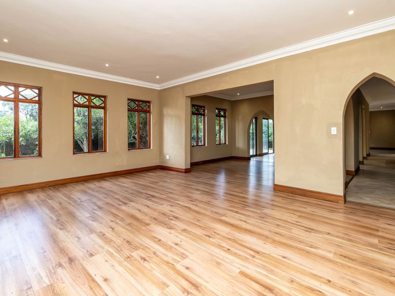 House To Rent in North Riding - Photo 4