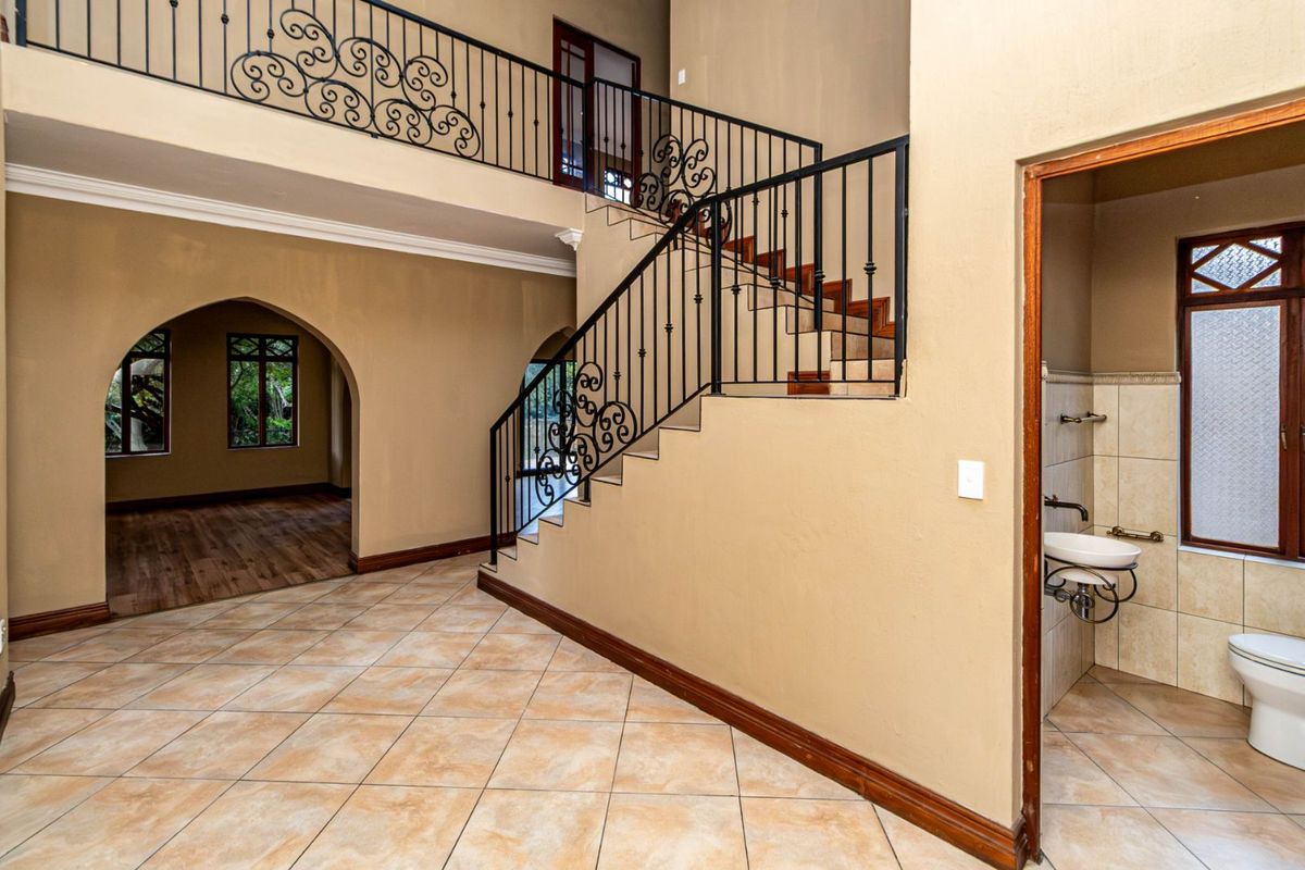 House To Rent in North Riding - Photo 3