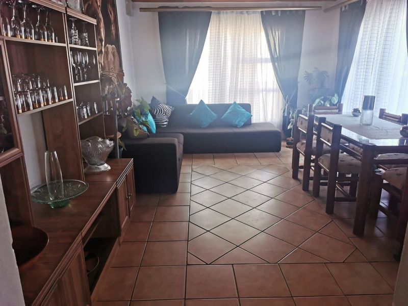 House For Sale in Pacaltsdorp - Photo 6