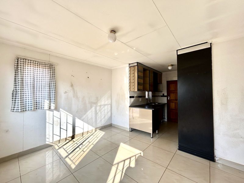 House For Sale in Mahube Valley - Photo 9