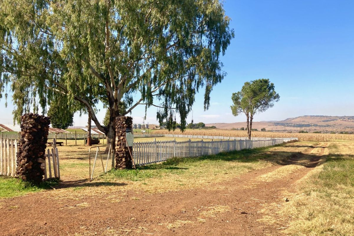 Farm For Sale in Zwartkrans - Photo 2
