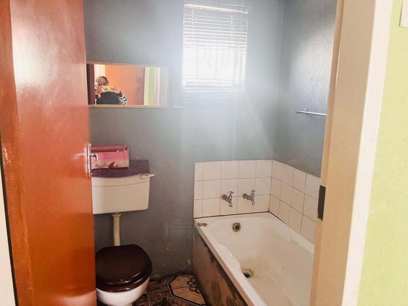 House For Sale in Embalenhle - Photo 6
