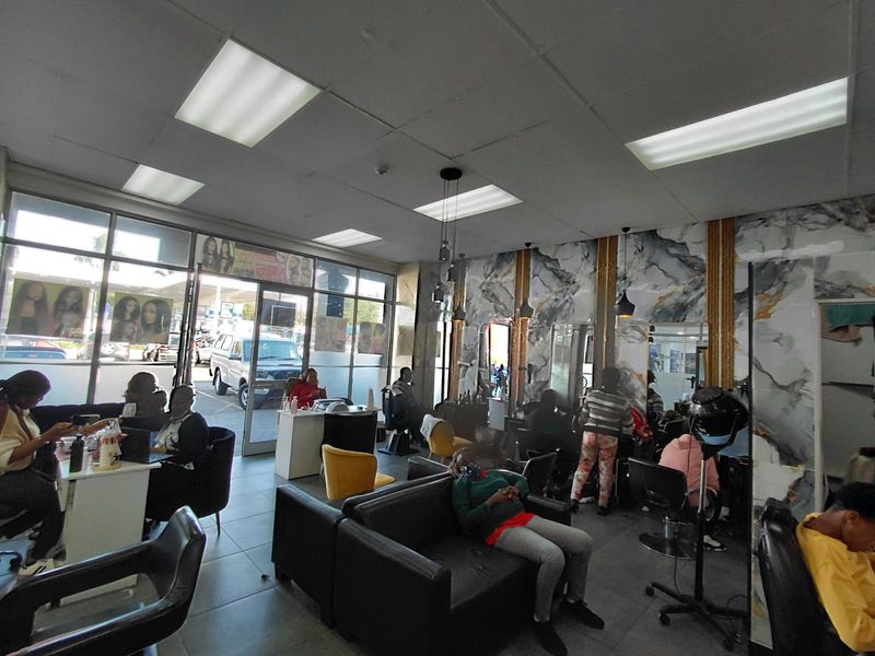 Retail To Rent in Die Wilgers - Photo 6