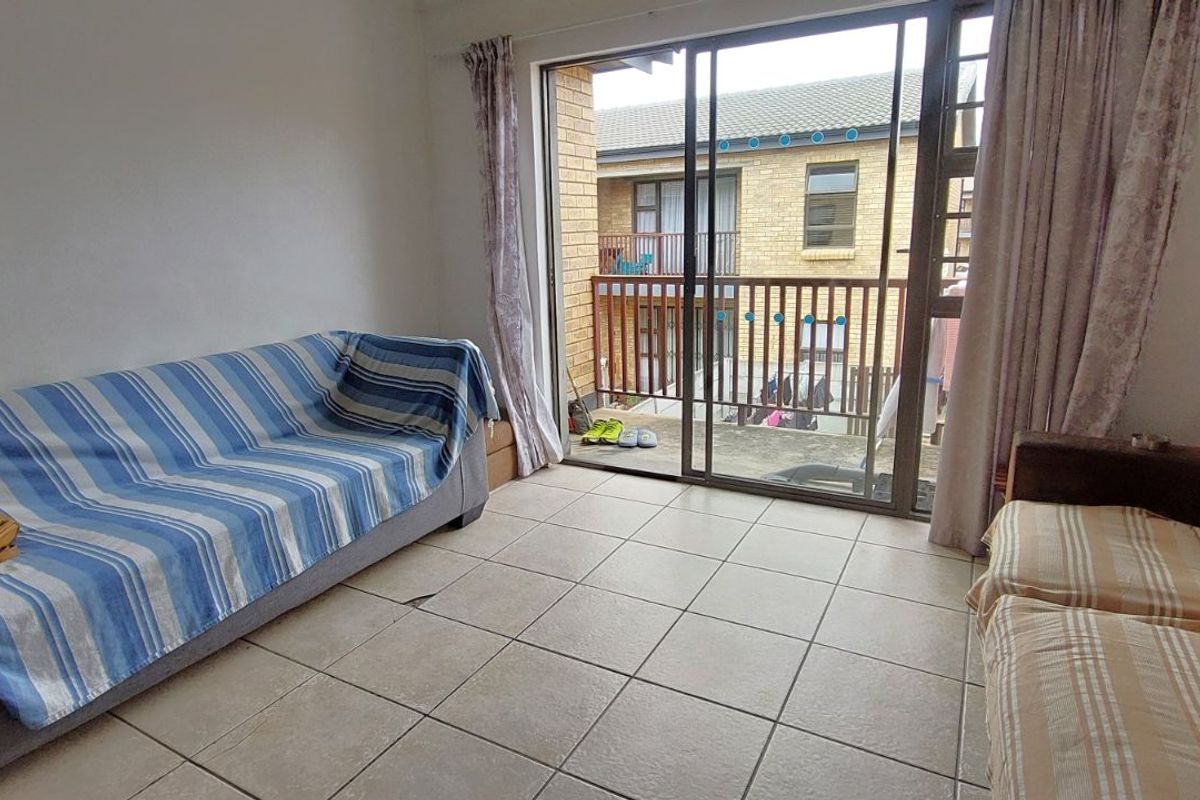 Apartment For Sale in Fairview Golf Estate - Photo 4