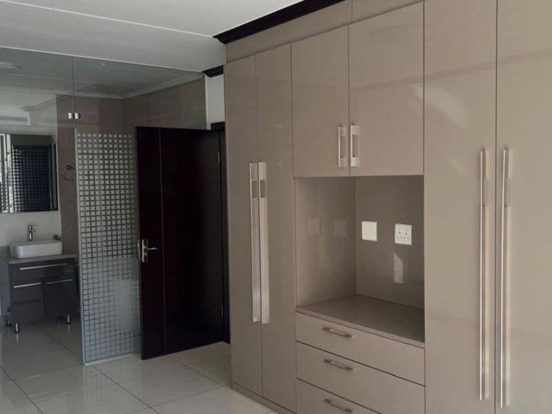 Apartment To Rent in Carlswald - Photo 7