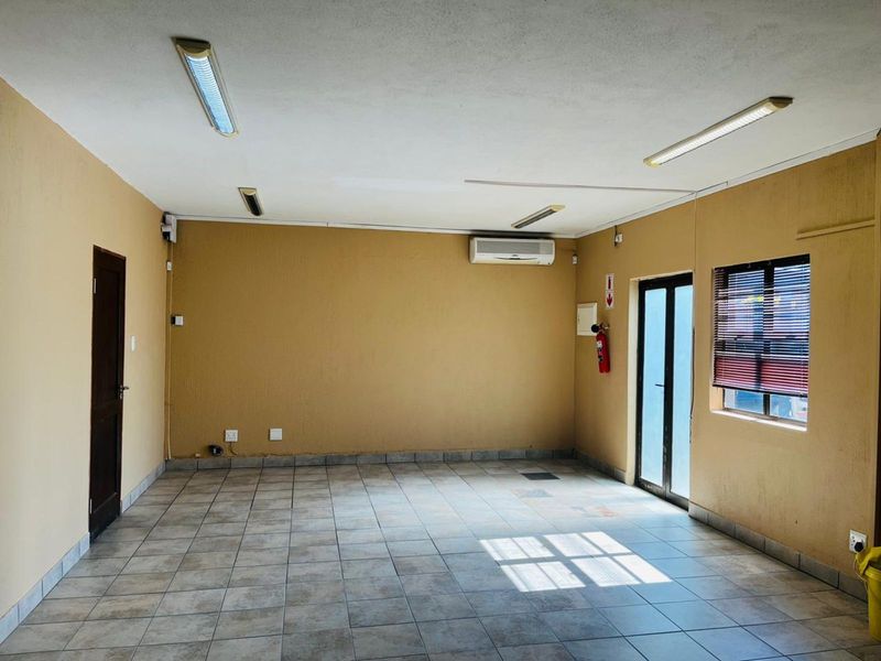 Business To Rent in Aloe Ridge - Photo 6