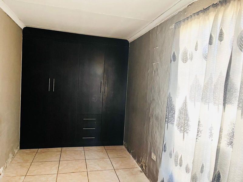 House For Sale in Embalenhle - Photo 5