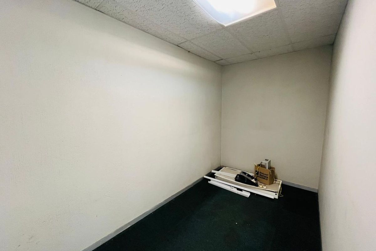 Business To Rent in Aloe Ridge - Photo 4