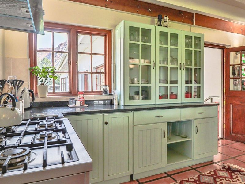 House For Sale in Montagu Central - Photo 6