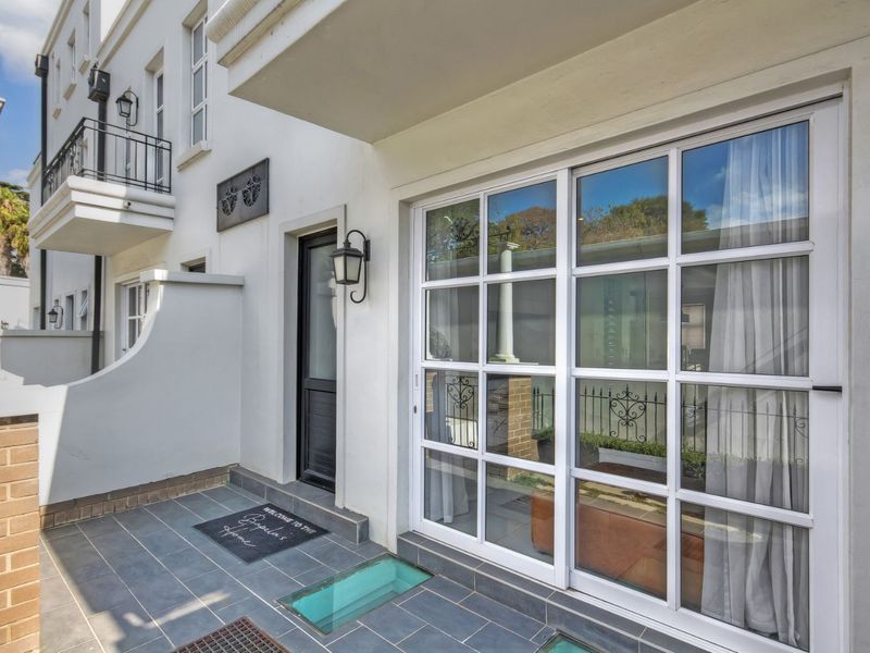 House To Rent in Bryanston - Photo 8
