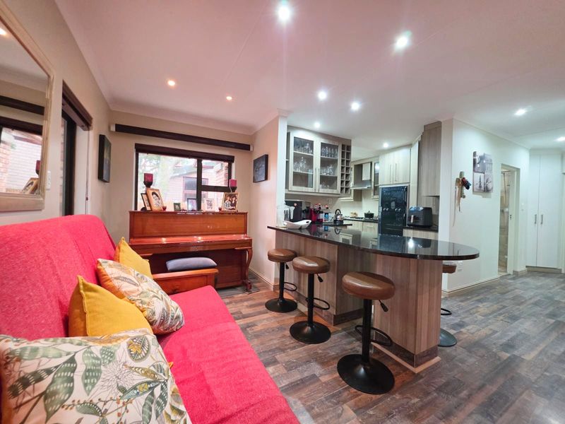House For Sale in Herolds Bay - Photo 6