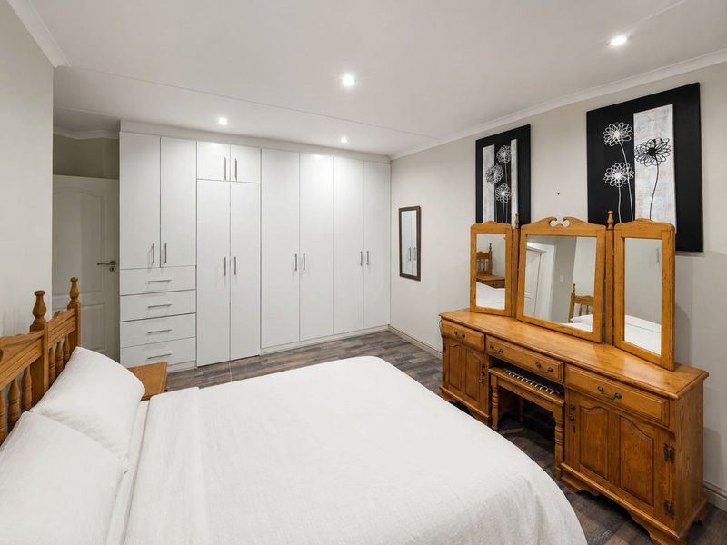 House For Sale in Herolds Bay - Photo 9